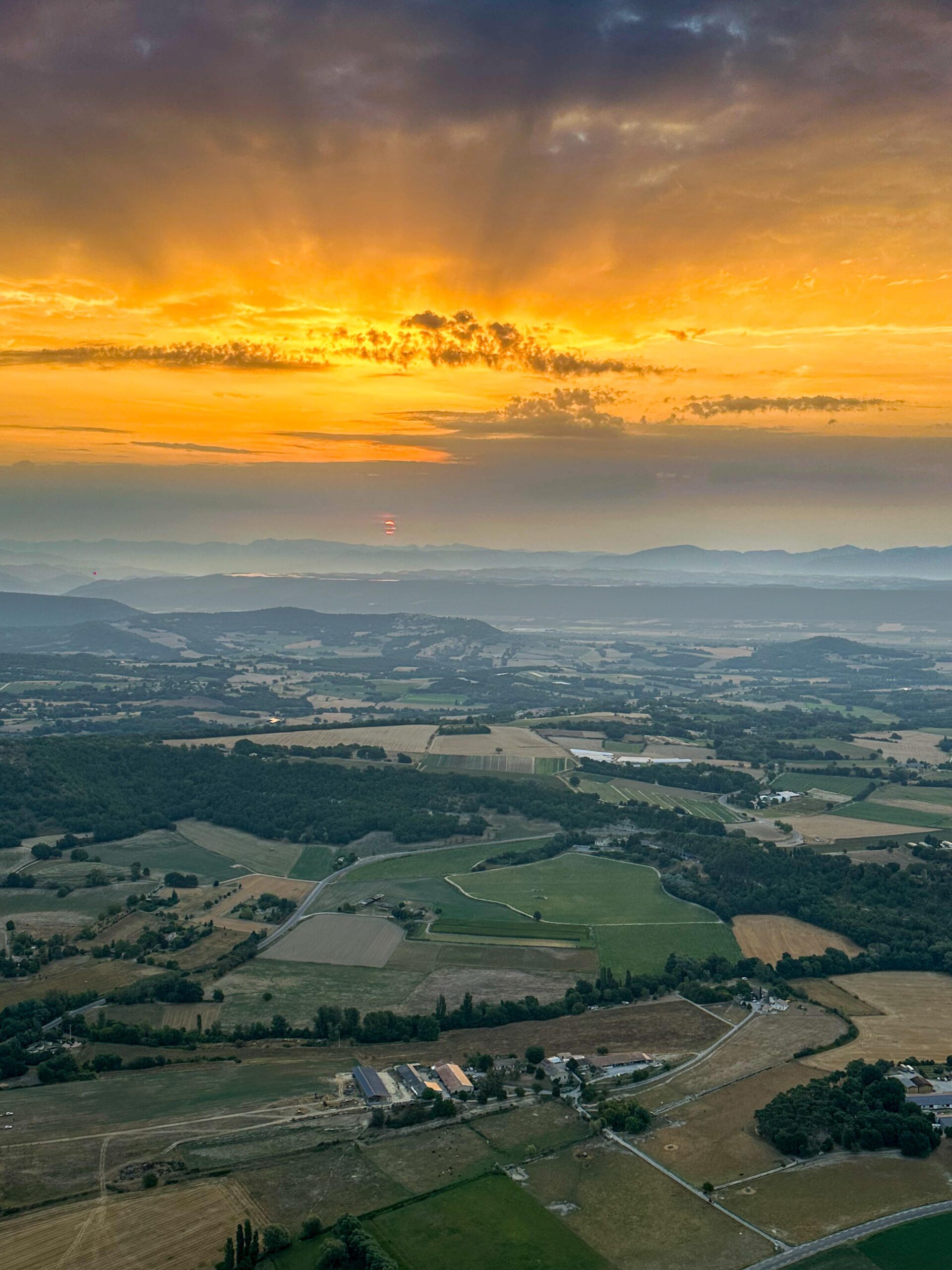 WhatsApp Image 2025-10-20 at 21.00.34 (2)